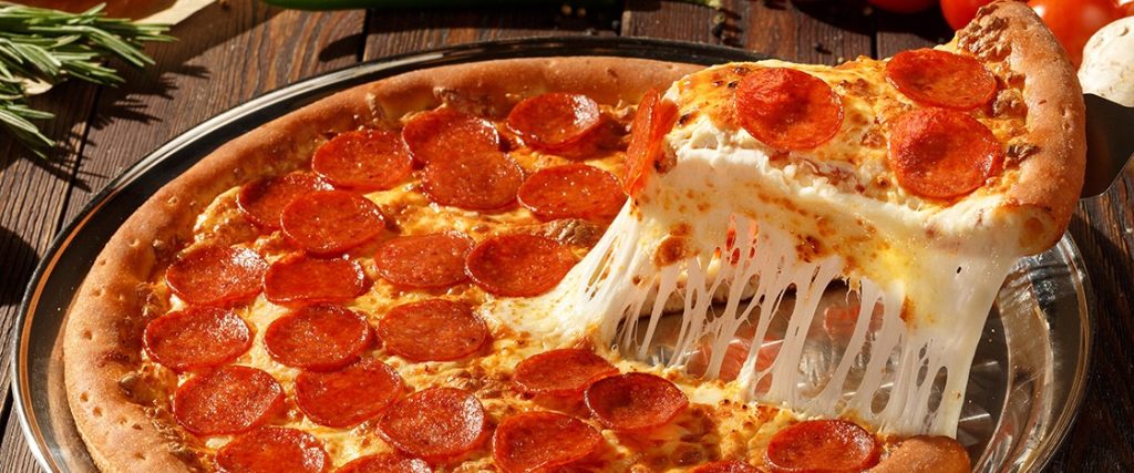 How Pizza Conquered America | Reading Passage Grade 4, 5, 6 | Scholastic  Storyworks Magazine